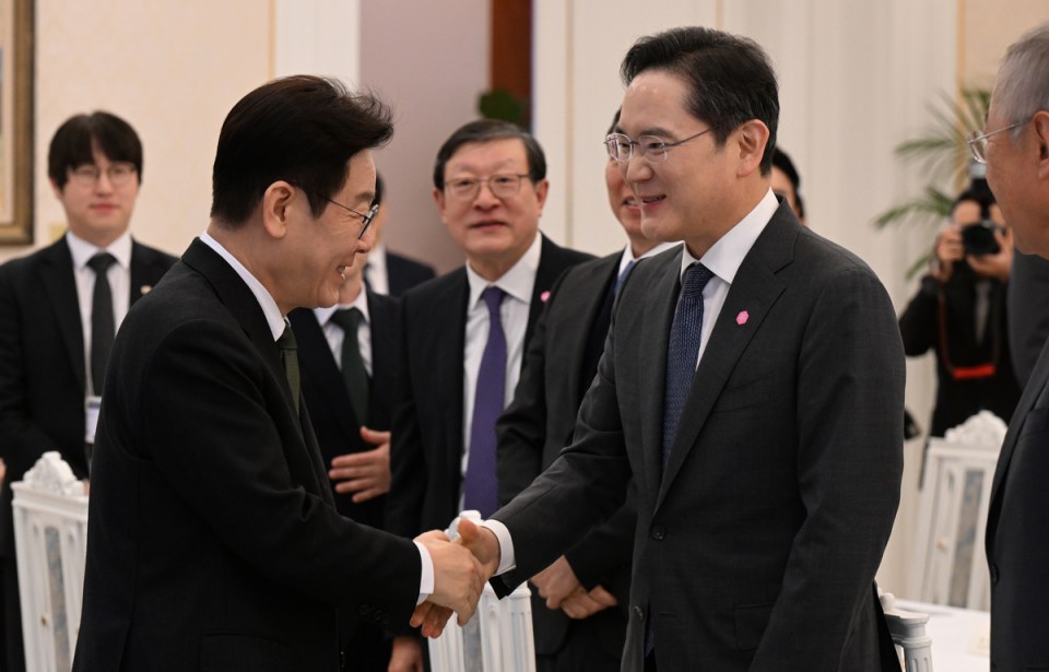 삼전·닉스 “아는 바 없다” 선 그었지만···호남에 반도체 공장 설립 가능성 제기