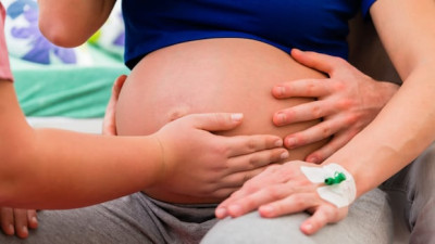 브리티시컬럼비아주, 조산사 약물 처방 허용… 낙태약 포함