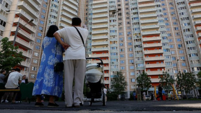 우크라이나, 러시아 대규모 드론 공격 감행…4명 사망, 12명 부상