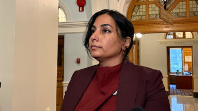 B.C. 법무장관, 수백 명의 잠재적 몰카 피해자들에게 경찰 기록 공개 '알 권리' 주장