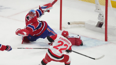 캐나디언스, 캐롤라이나 허리케인스에 4-0 완패… NHL 동부 결승 시리즈 1승 3패로 몰려