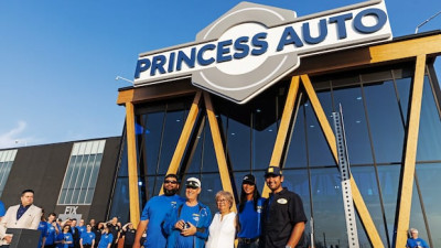 위니펙에 대규모 Princess Auto 플래그십 스토어 오픈: 단순 공구점 넘어선 복합 문화 공간