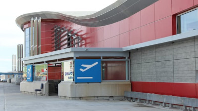 영국항공 여객기, 시애틀행 비행 중 누나부트 이칼루이트로 회항