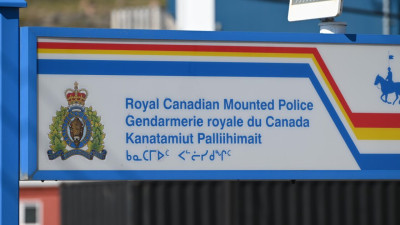 RCMP, 28세 남성 살인 미수 혐의 기소