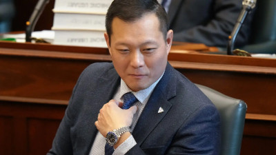 온타리오 장관, 토론토 호텔 숙박 비용 전액 환불 약속