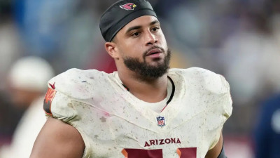 NFL 선수 이사이야 아담스, 더럼 지역서 총기 혐의 기소