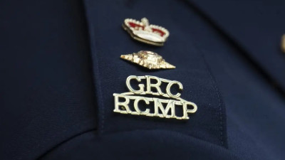 노바스코샤 픽투 카운티 인종차별 낙서 사건, RCMP 수사 착수