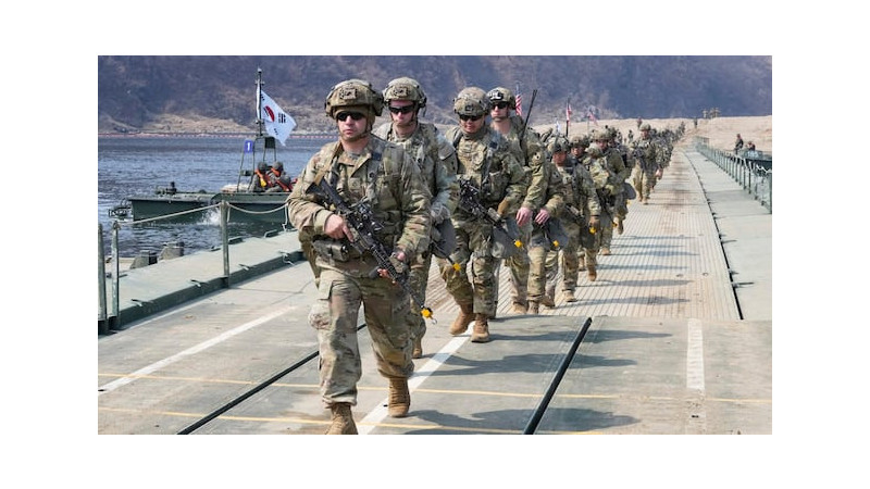 트럼프, 한미 연합 군사훈련 규모 축소 지시... 북한과의 관계 고려