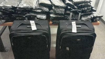 몬트리올 공항 에어캐나다 직원 2명, 마약 밀매 혐의로 체포
