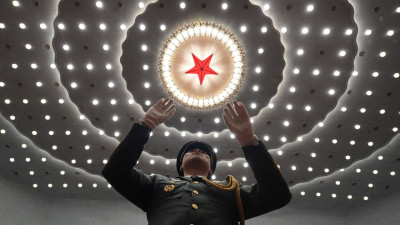 중국, 캐나다와 '솔직하고 심도 있는' 군사 회담 개최 발표