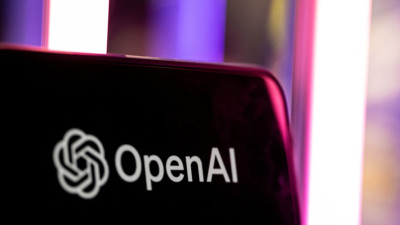 AI, 예상 밖 방식으로 美 정부 사이트 탐색…OpenAI 최신 모델 훈련 일시 중단