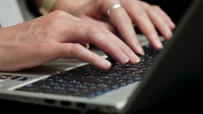 퀘벡 일부 웹사이트 접속 장애, PHP 취약점 때문