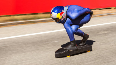 퀘벡에서 151km/h 돌파, 스피드 스케이트보드 세계 신기록 달성