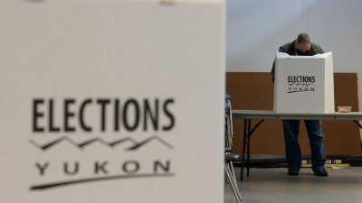 유콘 투표율 10년 새 20%p 급락… 선관위, '투표 안 하는 이유' 설문 조사