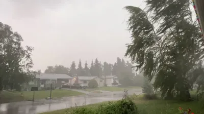 BC주 주말 내내 '기상 악화' 비상… 강풍 및 호우 경보 잇달아 발령