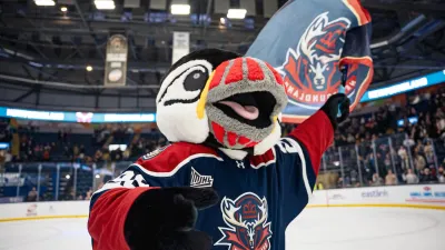 뉴펀들랜드 레지먼트, 7-3 대승으로 QMJHL 플레이오프 2회전 안착… 케이프브레튼 압도