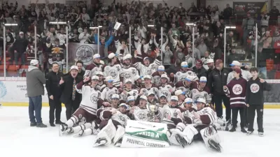 기다림은 끝났다 플린 플론 밤버스, 33년 만에 하키 왕좌 탈환… 북부 도시 열광