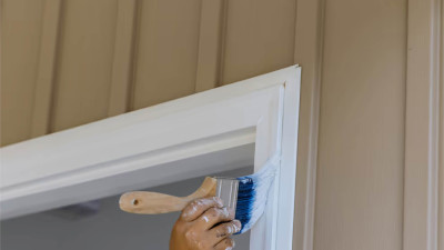 현관문 칠했다고 벌금 200달러?… BC주 주택 소유주, 관리위원회 상대 승소