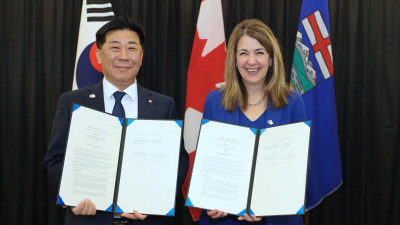 앨버타주-한화그룹, 전략적 파트너십 체결… 에너지·방산 분야 경제 협력 강화