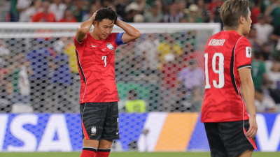 한국 축구, 남아공에 0-1 충격패… 조 3위로 밀려 32강 직행 좌절
