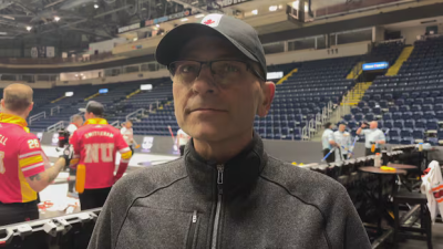 올림픽 무대에서 브라이어까지… 34년 외길 '컬링 빙판 장인' 그레그 이와스코