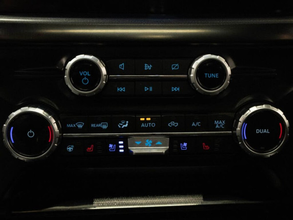 2023 Ford F-150 Platinum SuperCrew 4WD ,480