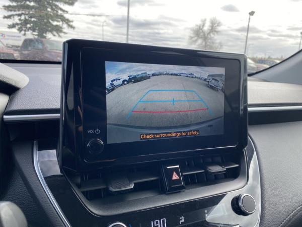 2023 Toyota Corolla Cross LE AWD