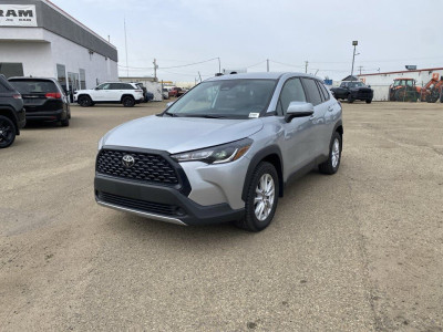 2023 Toyota Corolla Cross LE AWD