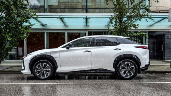 2023 Lexus RZ450e Direct4