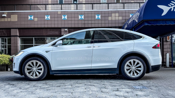 2016 Tesla Model X 75D