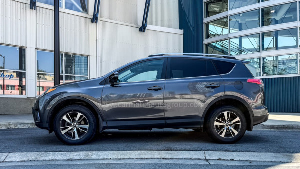 2017 Toyota RAV4 XLE AWD
