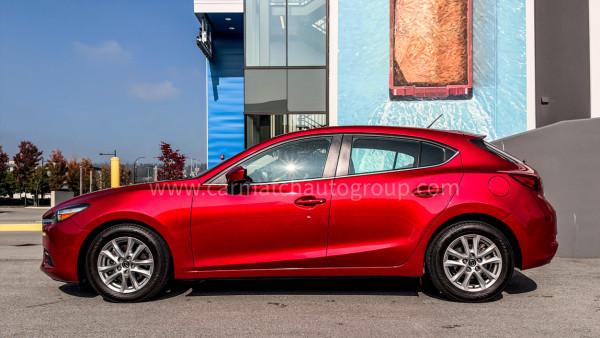 2018 Mazda Mazda 3 Sport