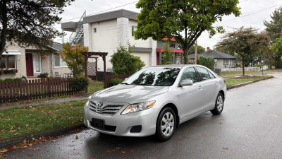 2011 Toyota Camry LE V4