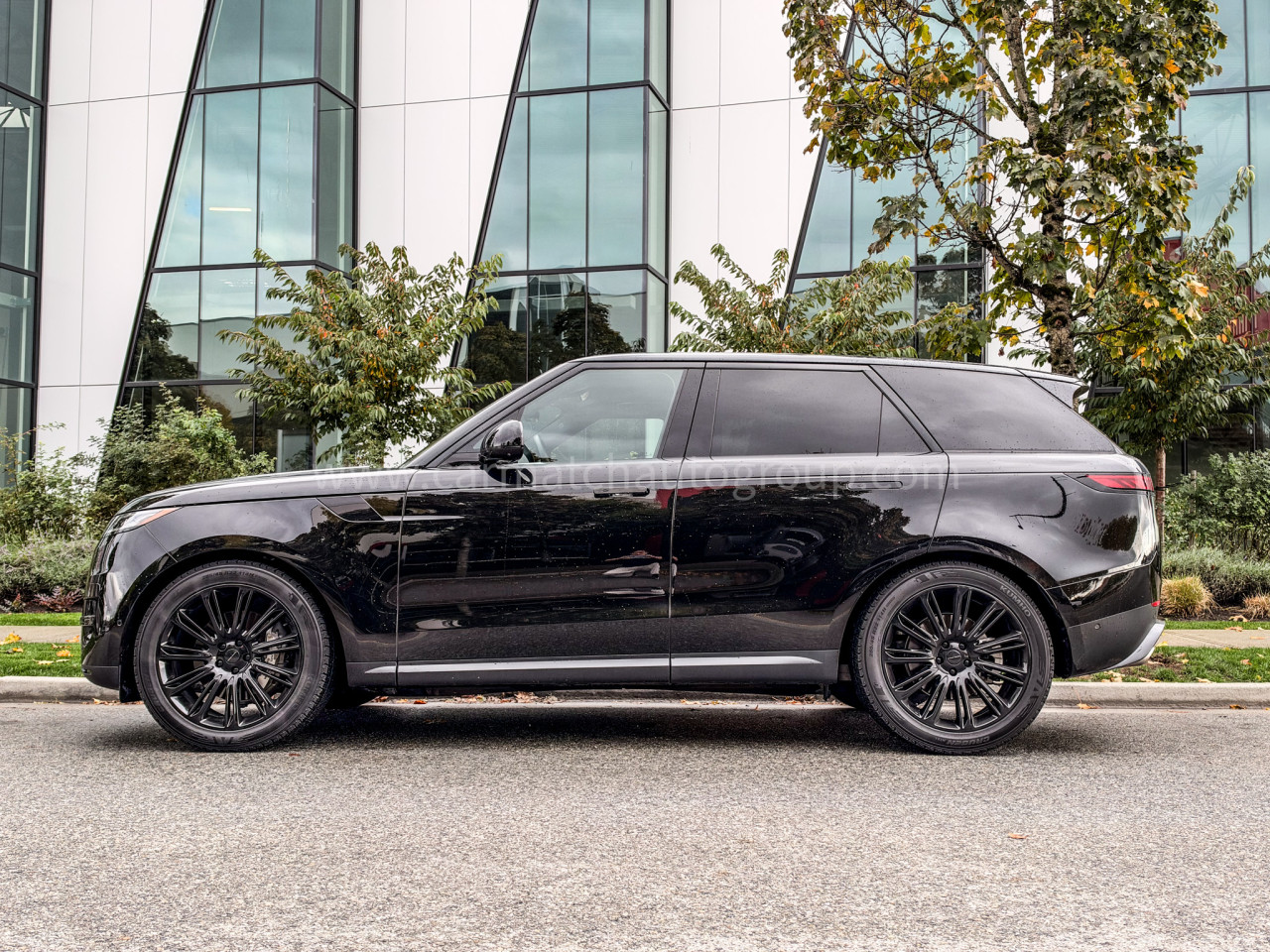 2026 Land Rover Range Rover Sport