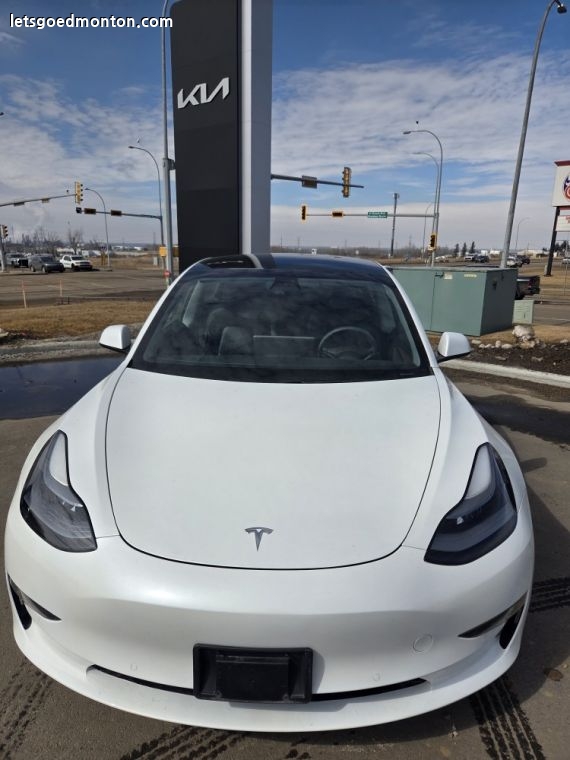 자동차 21년형 tesla model 3 LONG RANGE AWD 작성자: Wonyoung 등록일: 202…