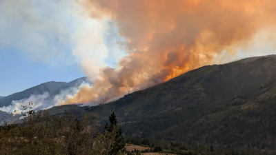 재스퍼의 비극 잊지 않았다… 앨버타 산악 마을들, 산불 시즌 맞아 '거대 방화선' 구축 박차