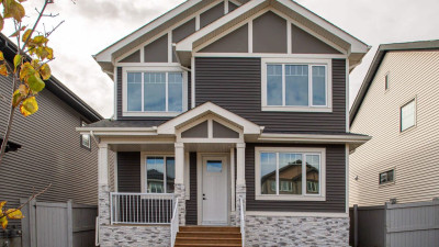 단독주택 6229 Hampton Gray AV NW CAD$659,000