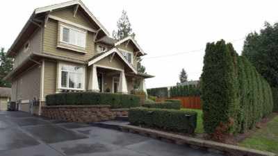 [렌트] [Central Coquitlam] Basement 2 bed + 1bath 약 1,000 sq. ft.