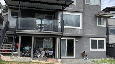 [렌트] 코퀴트람 웨스트우드 하우스 워크 아웃 지하 2 bed +1 bath (1200sf)