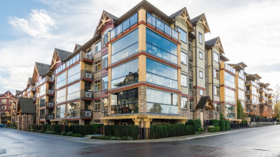 [렌트] 랭리 콘도- 2Bed+Flex room, 2 bath, solarium
