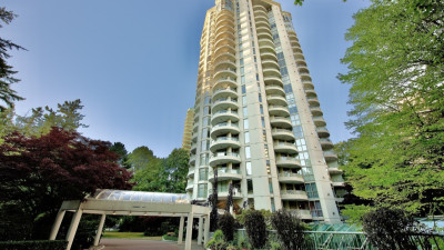 [매매] 백홍기 부동산 고층 콘도 2bed Burnaby