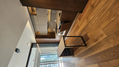 [렌트] $2,750 / 2 Burrard Place 1베드룸, 10층 시티뷰, 파킹 포함 (10월 13일부터 입주 가능)