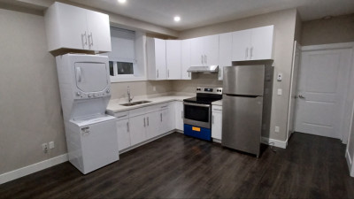 [렌트] 코퀴틀람 2bedroom 렌트합니다.