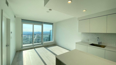 [렌트] 46층 뷰맛집 COL (City of Lougheed) 신축 1bed 1bath 세입자 구합니다.