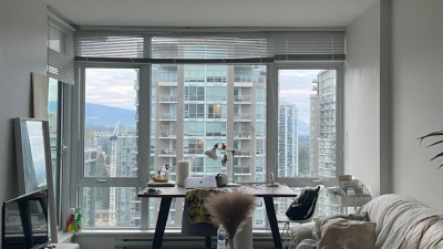 [렌트] 코퀴틀람 센터 1bed 1bath 콘도 7,8월 단기렌트 하실 분 찾습니다.