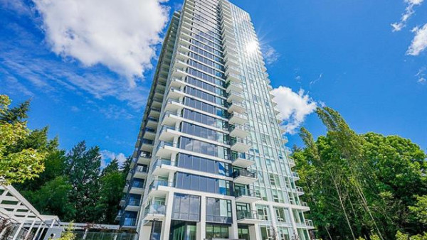 [렌트] 코퀴틀람 로히드몰 근처 2 BED 2 BATH 콘도 렌트