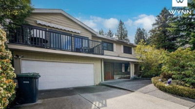 [매매] [Sold] [Wynn Realty] 포트무디 아름다운 5베드 3배쓰 패밀리하우스