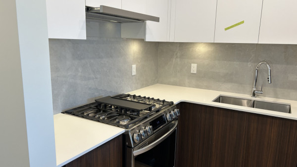[렌트] 1Bed+1bath Langley township Condo