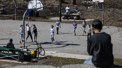 봄바람 뒤에 빗줄기… 토론토 목요일 낮 최고 18도 기록 후 주말까지 '롤러코스터' 날씨 예고