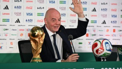 노르웨이 FA 회장, 인판티노에게 사임을 촉구, FIFA 회장이 신뢰를 잃었다